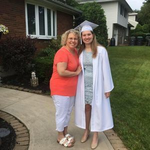 Meet your Posher, Julie